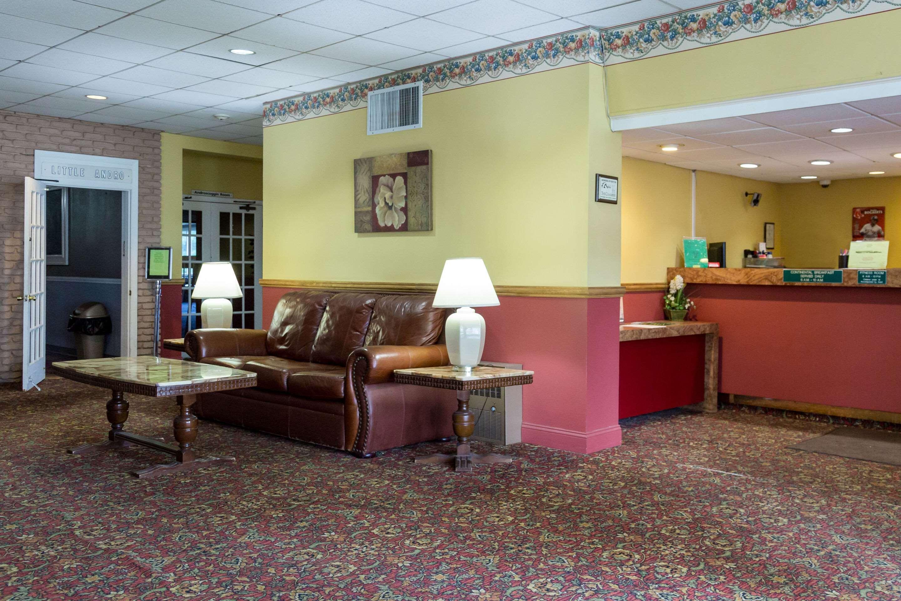 Fireside Inn & Suites Auburn Lewiston Exterior photo